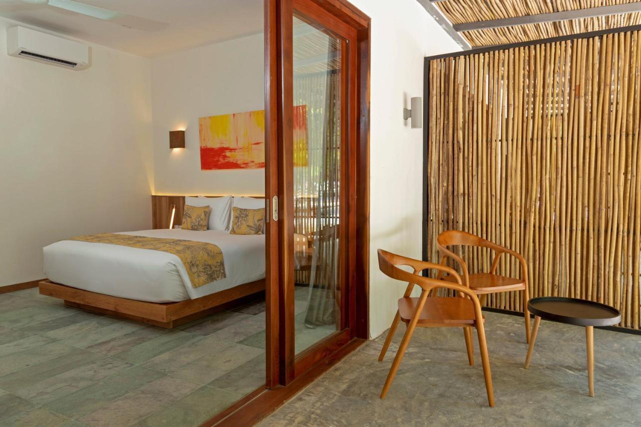 Hotel Island Center Point Koh Rong Sanloem Esterno foto