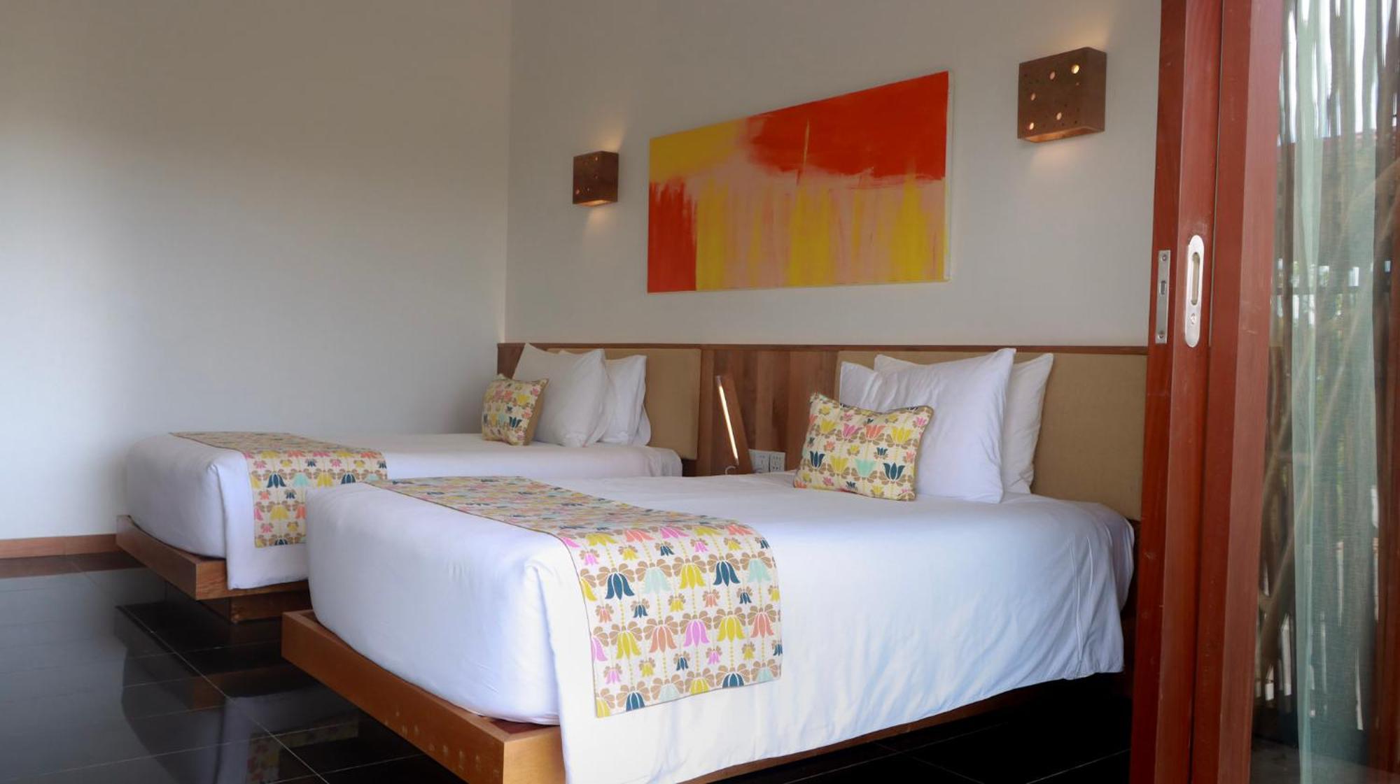 Hotel Island Center Point Koh Rong Sanloem Esterno foto